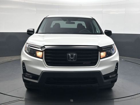 Certified 2023 Honda Ridgeline Sport image 9