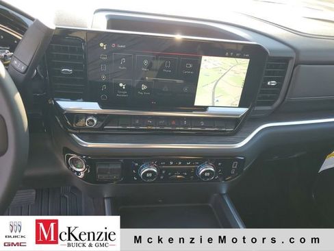 New 2026 GMC Sierra 3500 SLT w/ SLT Premium Package AWD/4WD image 15