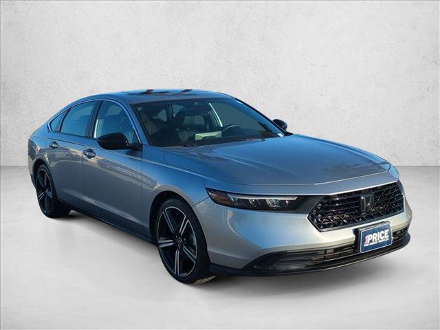 Used 2023 Honda Accord Sport image 3