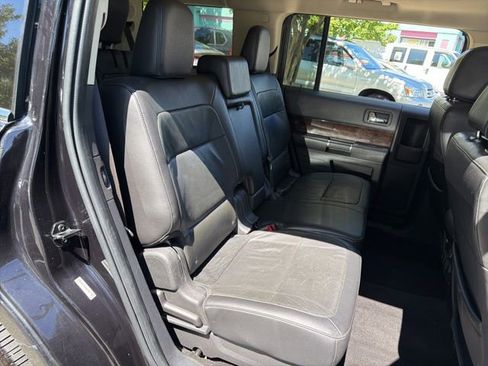 Used 2019 Ford Flex Limited w/ Equipment Group 303A AWD/4WD image 11