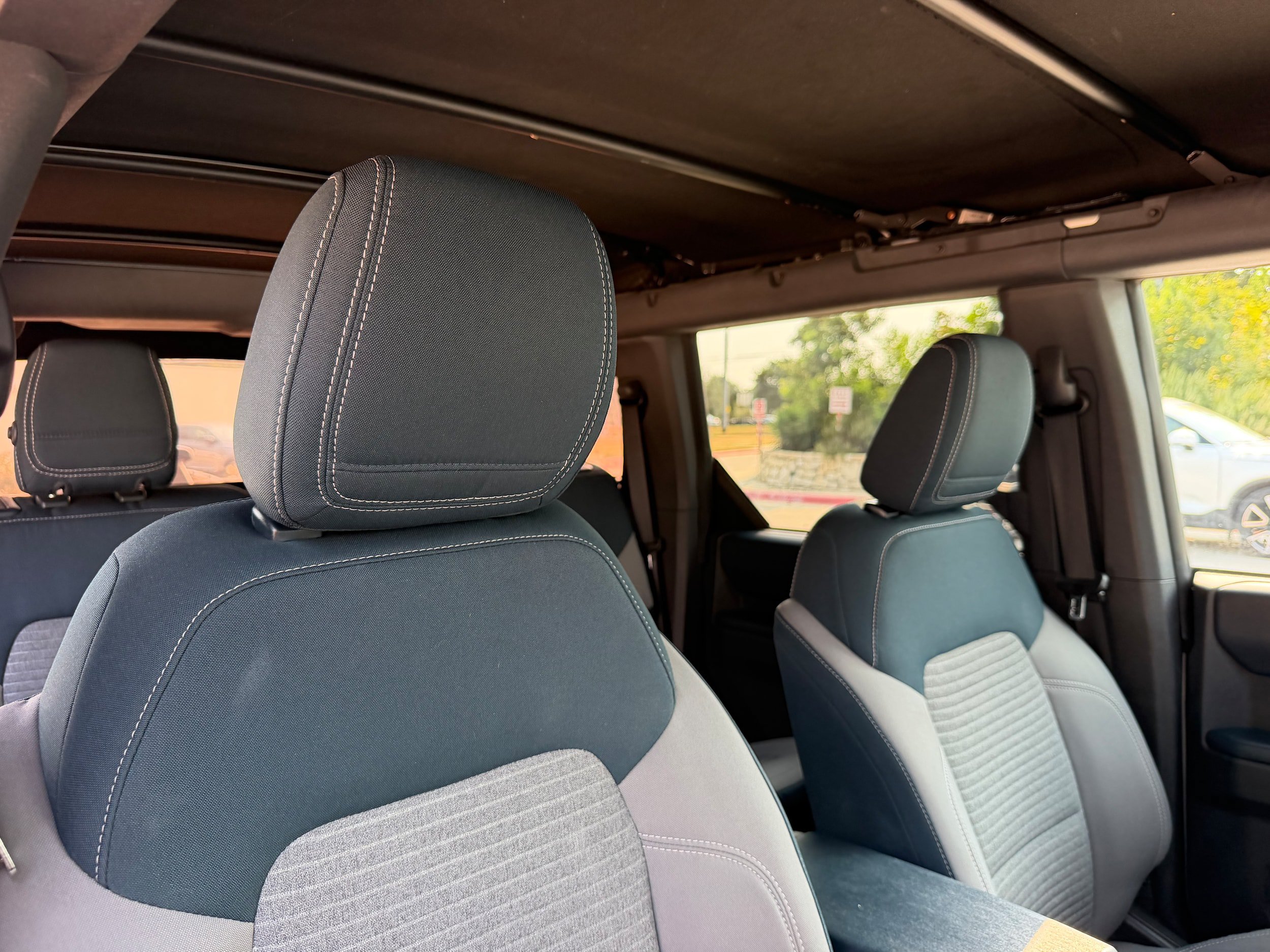 Used 2023 Ford Bronco Outer Banks AWD/4WD image 12