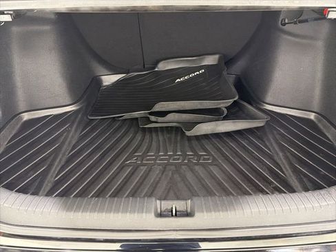 Used 2024 Honda Accord Sport image 25