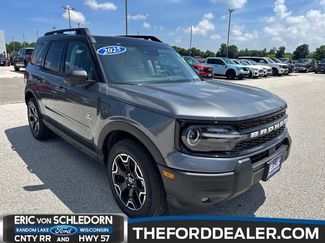 New 2025 Ford Bronco Sport Outer Banks w/ Outer Banks Tech Package+ AWD/4WD video 1