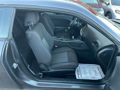 Used 2021 Dodge Challenger SXT w/ Driver Convenience Group image 12