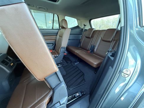 Used 2022 Volkswagen Atlas SE image 34