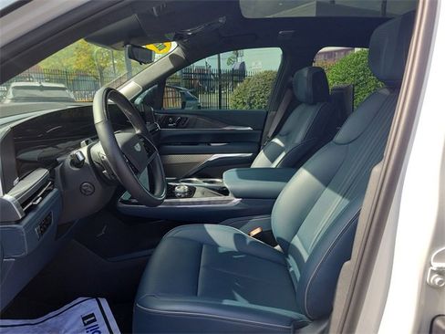 New 2025 Cadillac Escalade IQ Sport 2 w/ LPO, ONYX Package image 22