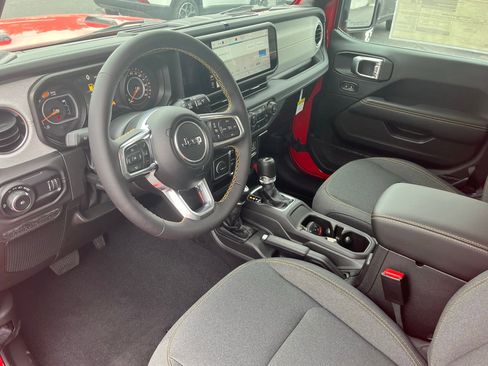 New 2024 Jeep Wrangler Unlimited Sahara AWD/4WD image 12