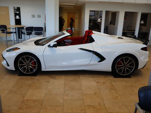 Certified 2023 Chevrolet Corvette 3LT image 7
