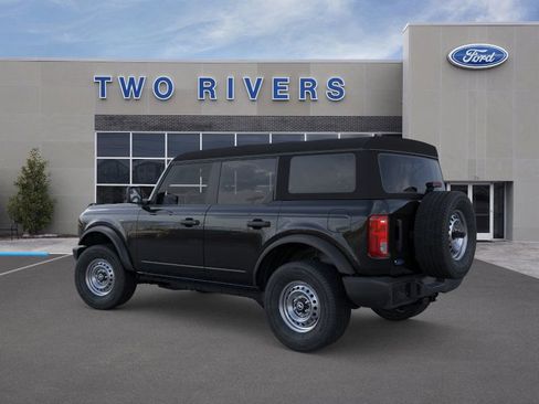 New 2025 Ford Bronco 4-Door image 4