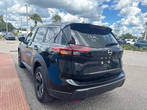 Used 2025 Nissan Rogue SV FWD image 25