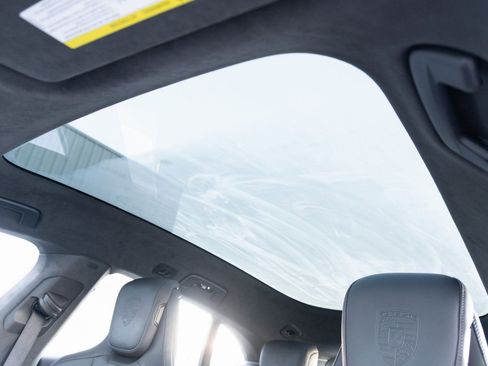 Used 2024 Porsche Taycan GTS image 13