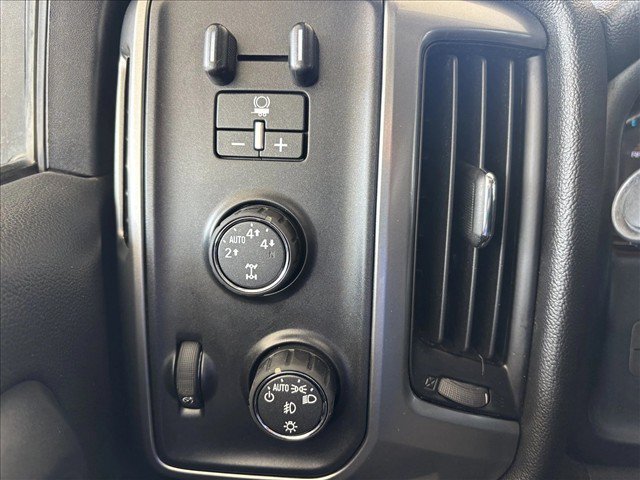 Used 2016 Chevrolet Silverado 1500 LT w/ All Star Edition AWD/4WD image 16