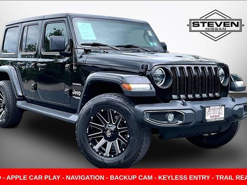 Used 2022 Jeep Wrangler Unlimited Sahara w/ LED Lighting Group AWD/4WD image 1