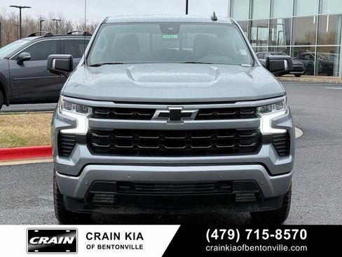 Used 2025 Chevrolet Silverado 1500 RST image 2