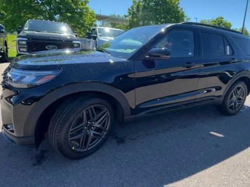 New 2026 Ford Explorer ST AWD/4WD image 6