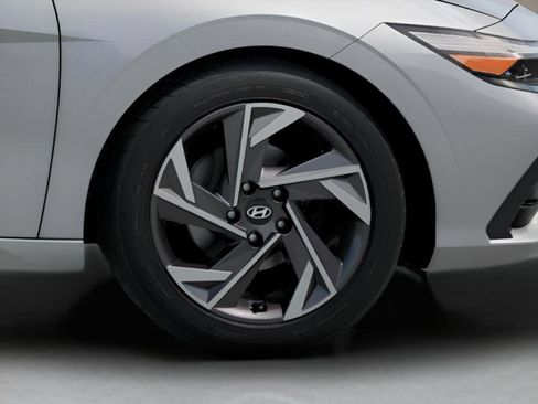 New 2026 Hyundai Elantra SEL Sport Premium FWD image 8