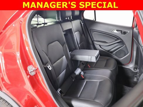 Used 2019 Mercedes-Benz GLA 250 4MATIC image 43