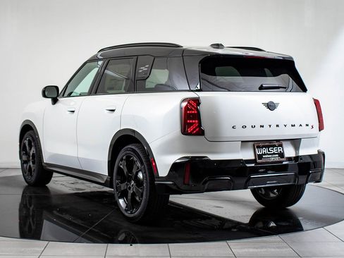 Certified 2026 MINI Cooper Countryman S image 10