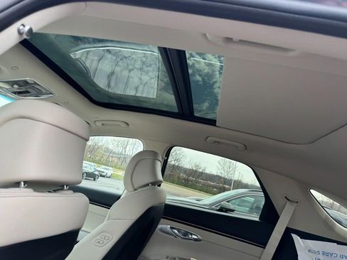 New 2026 Genesis GV70 2.5T Advanced AWD/4WD image 8