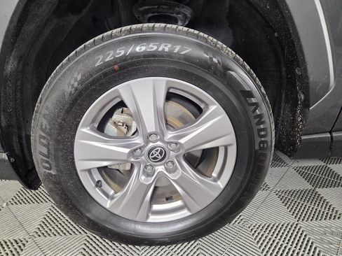 Used 2023 Toyota RAV4 XLE w/ Convenience Package AWD/4WD image 8