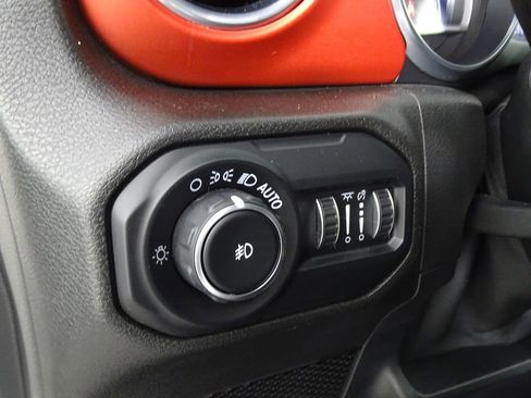 Used 2020 Jeep Wrangler Unlimited Rubicon w/ Dual Top Group image 19