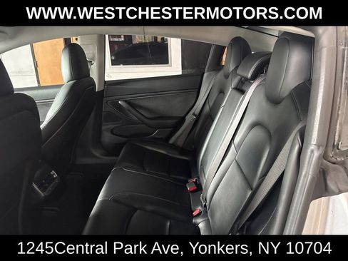 Used 2018 Tesla Model 3 Long Range RWD image 18