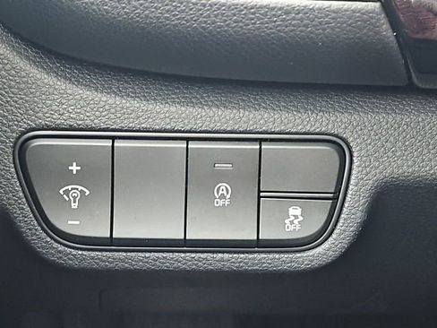 New 2026 Kia Seltos S AWD/4WD image 17