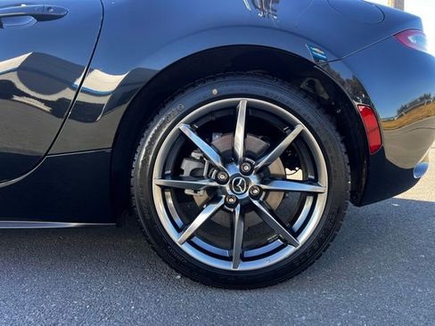 Used 2021 MAZDA MX-5 Miata Grand Touring image 9