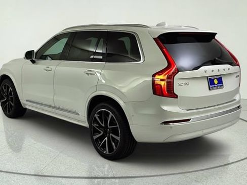 Certified 2023 Volvo XC90 B5 Plus w/ Protection Package Premier AWD/4WD image 5