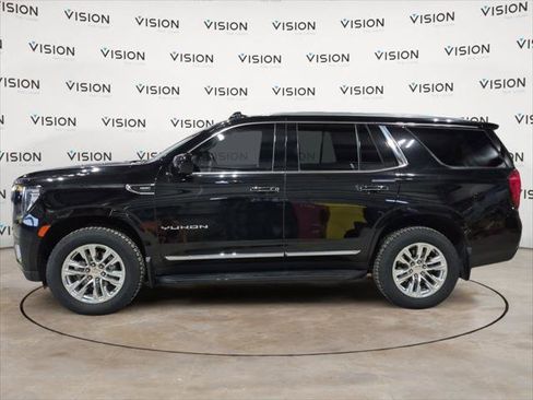 Used 2022 GMC Yukon SLT image 2