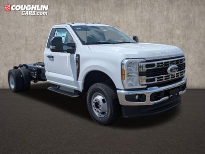 New 2026 Ford F350 XL w/ XL Chrome Package