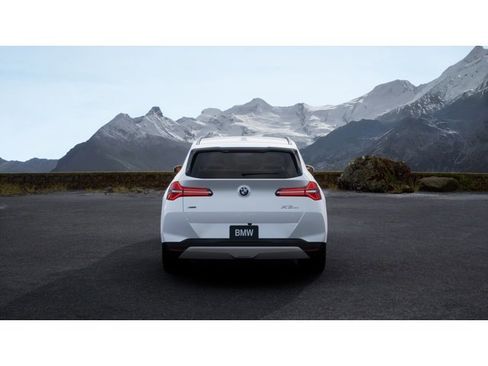 New 2026 BMW X3 xDrive30 image 5