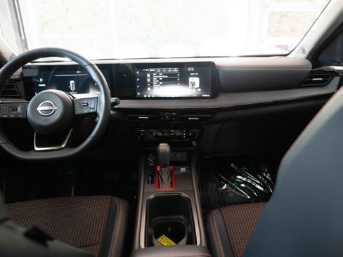 Used 2026 Nissan Kicks SR w/ SR Premium Package AWD/4WD image 20