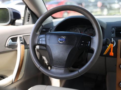 Used 2008 Volvo C70 T5 image 28