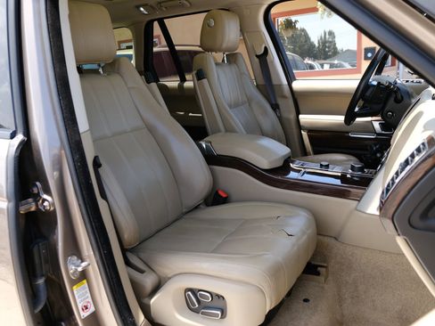 Used 2015 Land Rover Range Rover HSE AWD/4WD image 11