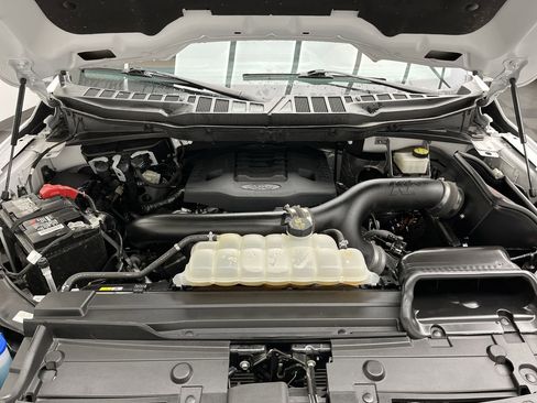 Used 2023 Ford F150 Lariat w/ Max Trailer Tow Package image 32