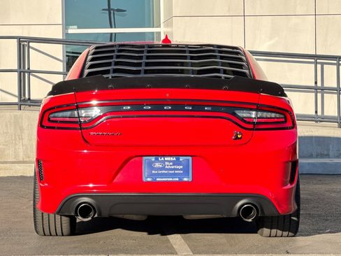 Used 2022 Dodge Charger Scat Pack w/ Dynamics Package image 4