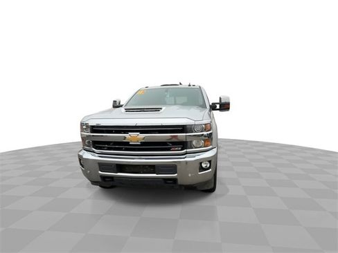 Used 2019 Chevrolet Silverado 2500 LTZ w/ Duramax Plus Package image 3