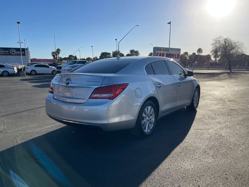 Used 2014 Buick LaCrosse image 5