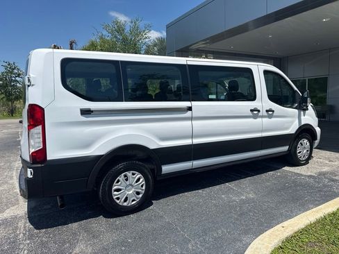Used 2023 Ford Transit 350 XLT RWD image 3