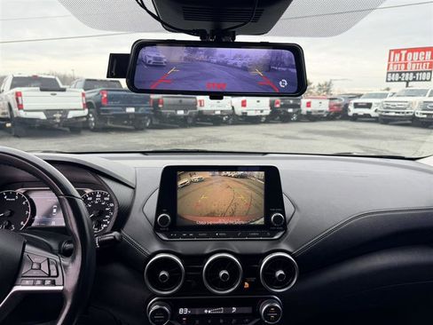 Used 2020 Nissan Sentra SV image 32