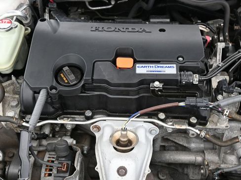 Used 2018 Honda Civic EX image 41