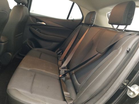 Used 2024 Buick Encore GX Preferred FWD image 18