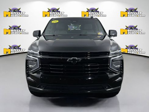 Used 2025 Chevrolet Tahoe RST w/ RST Performance Edition image 2