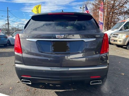 Used 2018 Cadillac XT5 Luxury w/ Driver Awareness Package FWD image 7