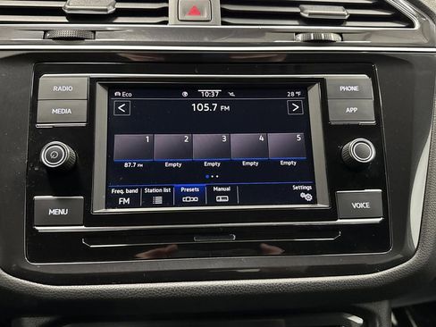 Used 2024 Volkswagen Tiguan S image 17