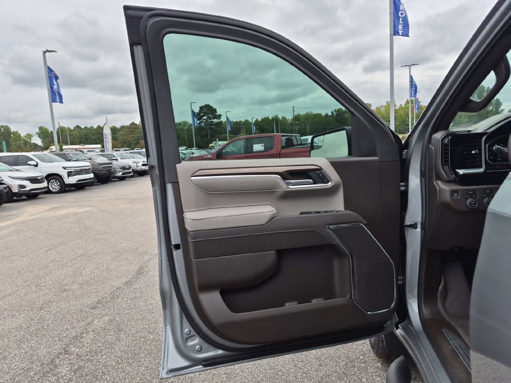 New 2026 Chevrolet Silverado 1500 RST w/ RST Select Package AWD/4WD image 12