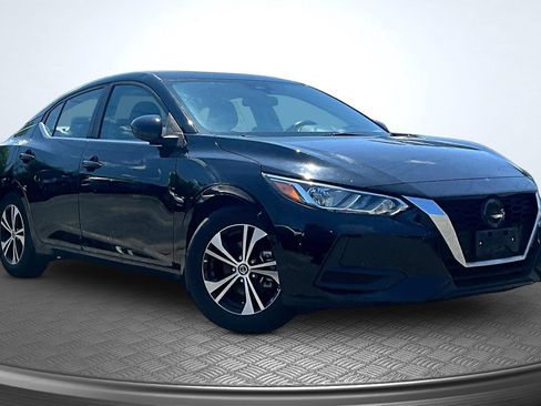 Used 2021 Nissan Sentra SV FWD image 2