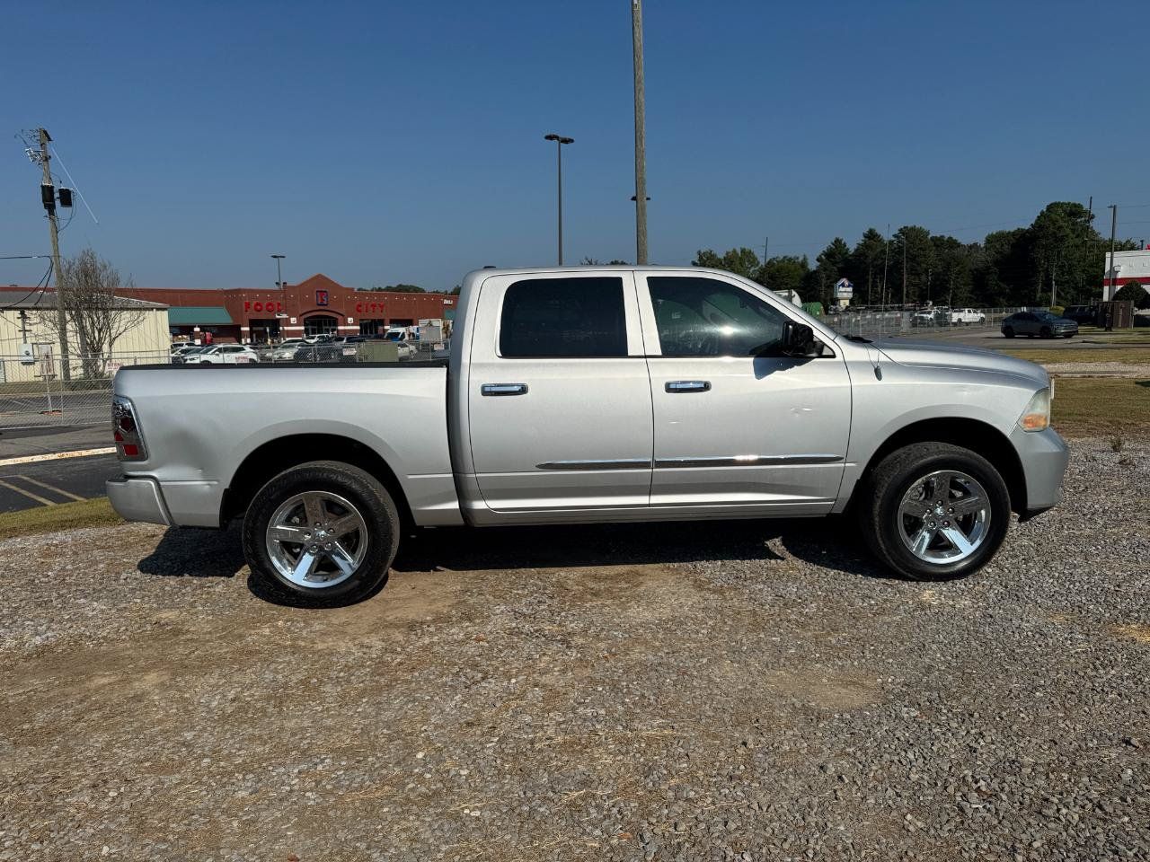 Used 2012 RAM 1500 Express w/ ST Popular Equipment Group RWD image 2