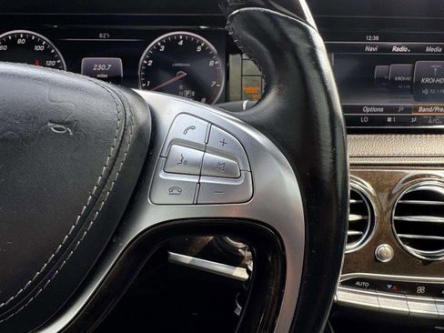 Used 2015 Mercedes-Benz S 550 4MATIC Sedan image 24